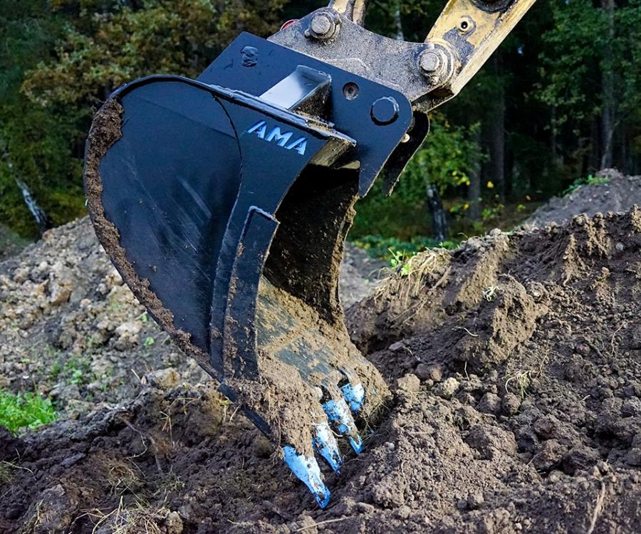 Tieflöffel von AMA Maschinen